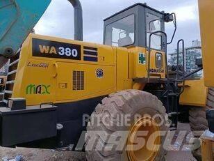 Komatsu WA 380 Gumikerekes homlokrakodók