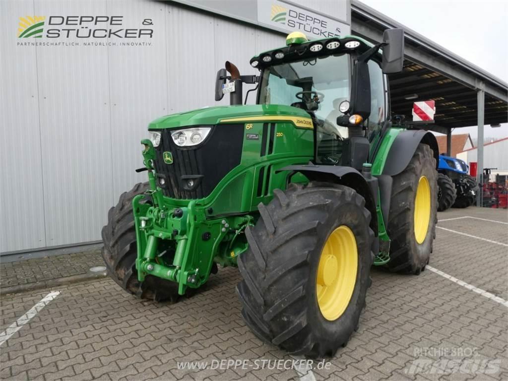 John Deere 6R 250 Traktorok