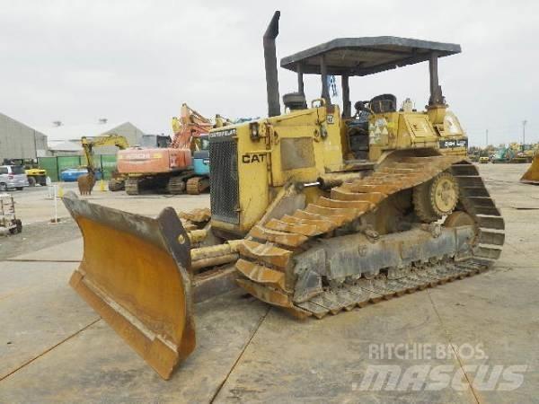 CAT DH4 lánctalpas dózerek
