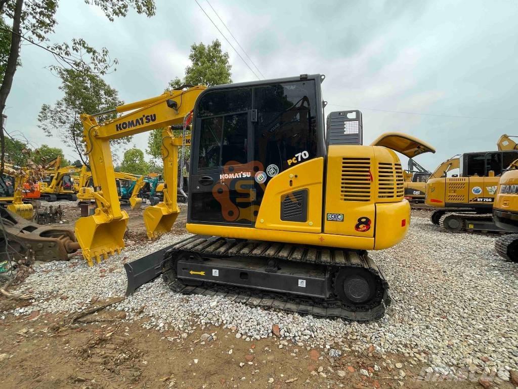 Komatsu PC 70 Közepes (midi) kotrók 7 t - 12 t