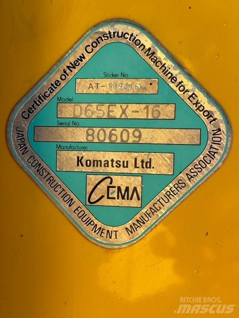 Komatsu D65EX-16 lánctalpas dózerek