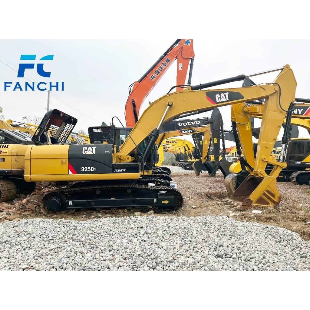 CAT 325 D Lánctalpas kotrók