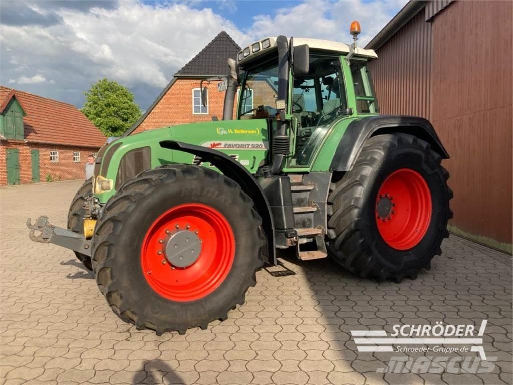 Fendt 920 VARIO Traktorok
