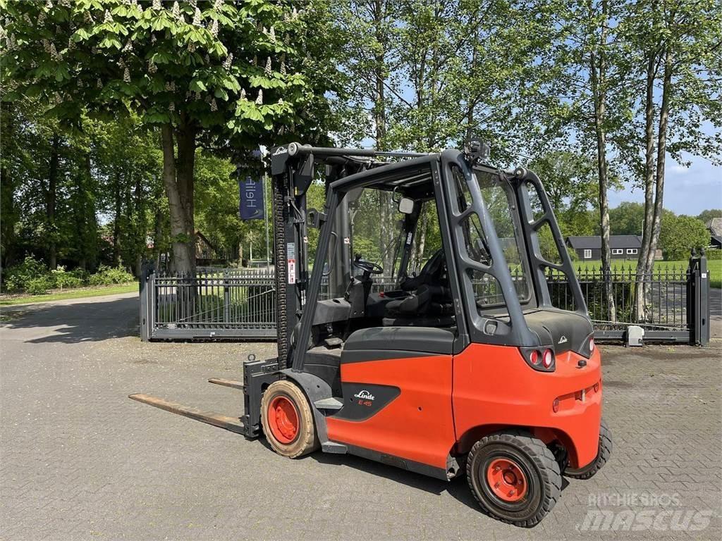 Linde E45 Elektromos targoncák