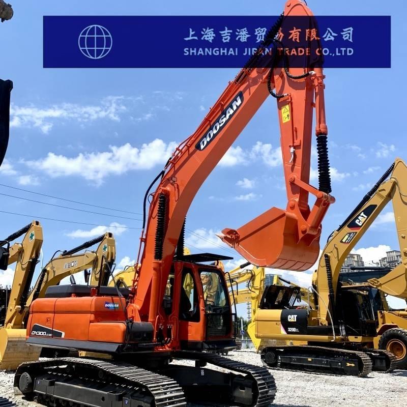 Doosan DX 300 Lánctalpas kotrók