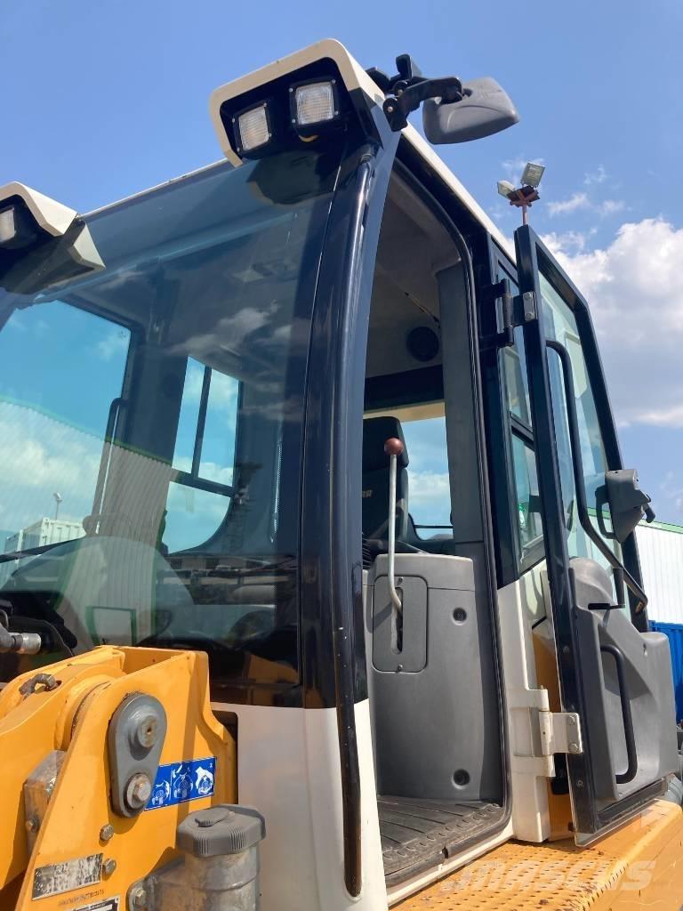 Liebherr LR 624 Lánctalpas homlokrakodók
