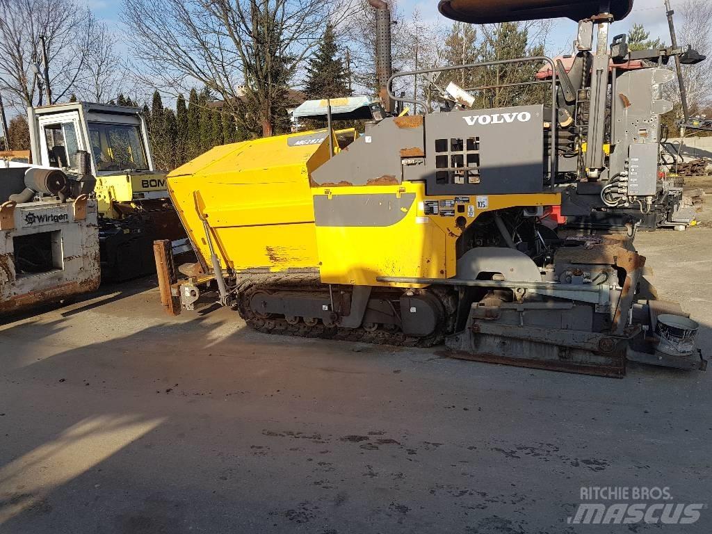 Volvo TITAN 2820 Aszfalt terítõ gépek