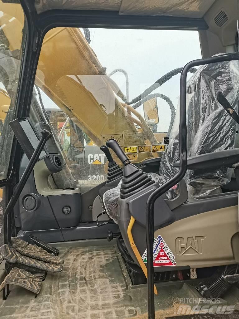 CAT 315D2 GC Lánctalpas kotrók