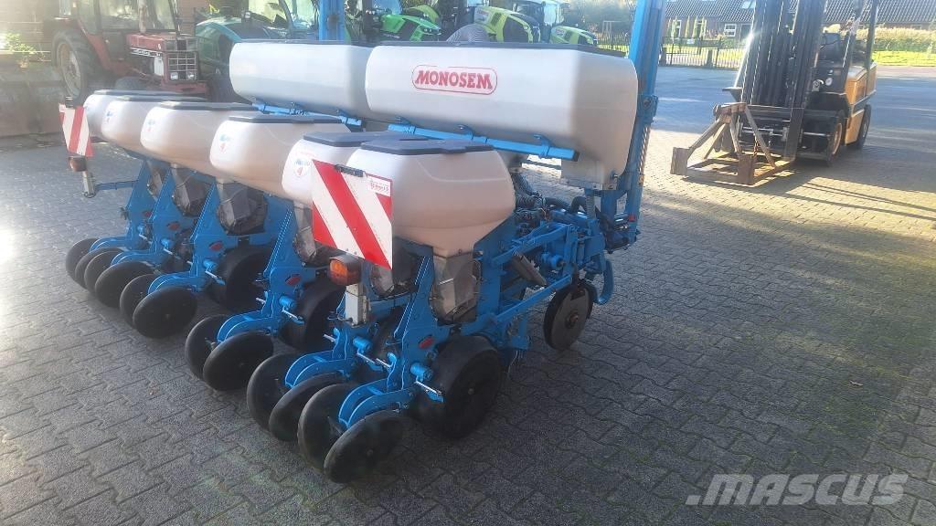 Monosem NG PLUS 6 Precíziós vetőgépek