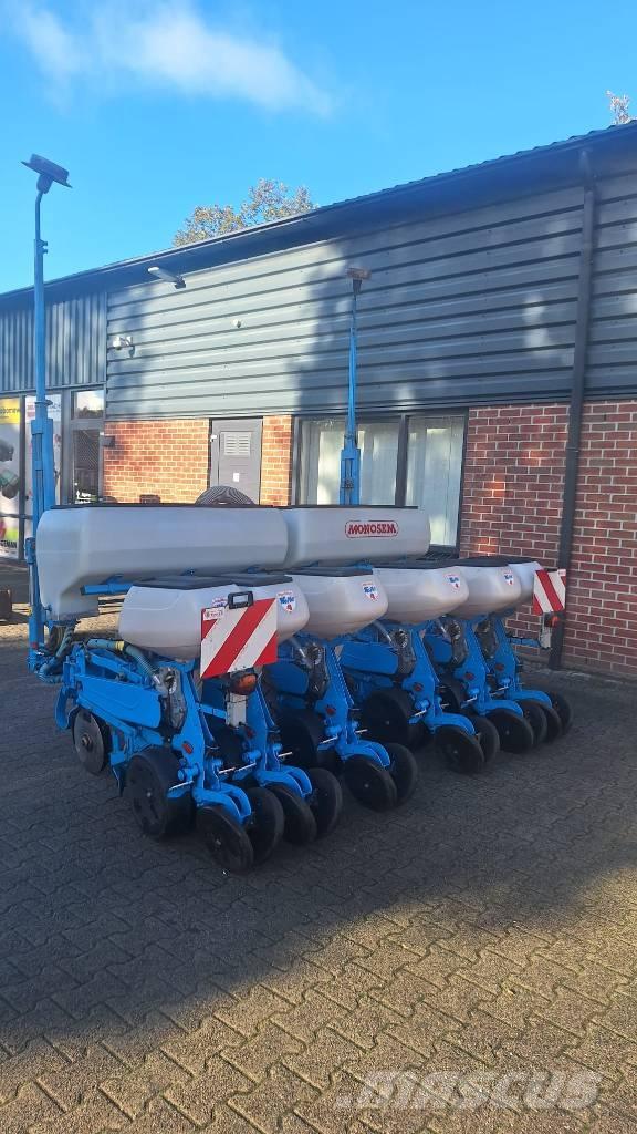 Monosem NG PLUS 6 Precíziós vetőgépek