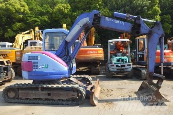 Komatsu PC75UU-3 Közepes (midi) kotrók 7 t - 12 t