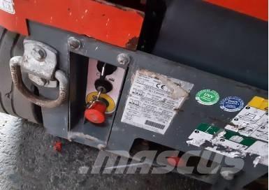 SkyJack SJ 12 Ollós emelők