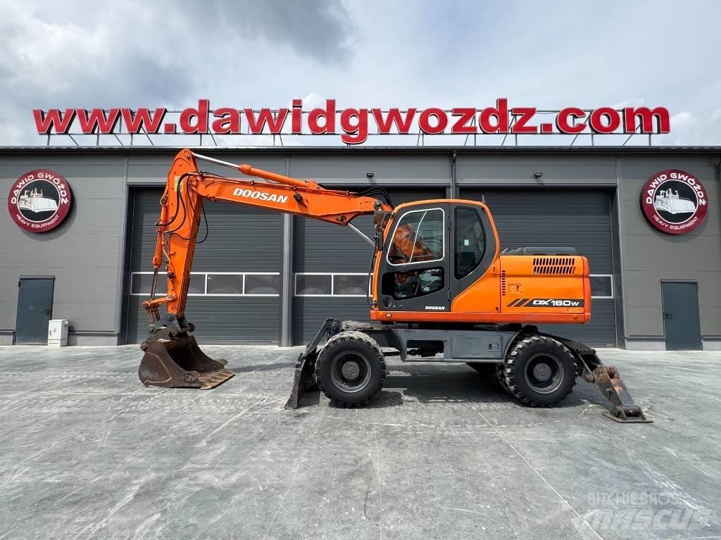 Doosan DX 160 W Gumikerekes kotrók