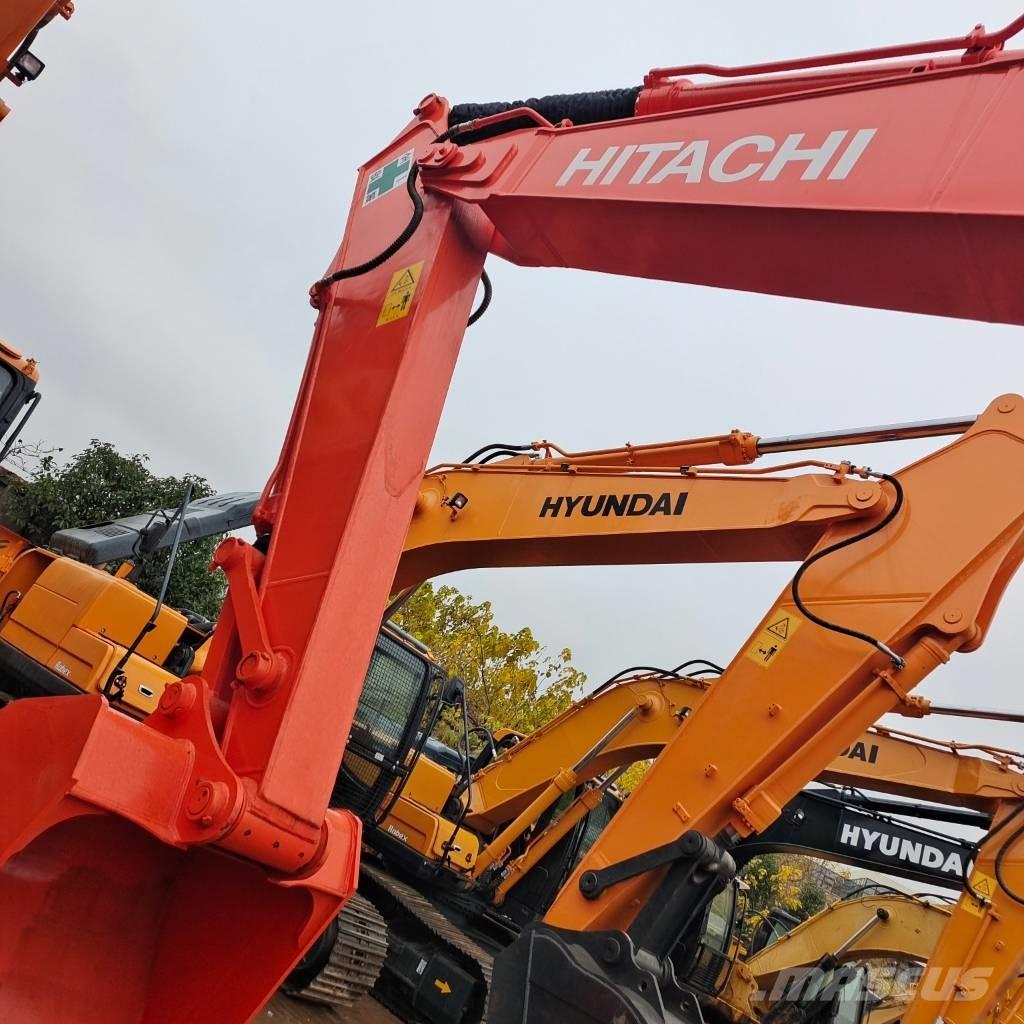 Hitachi EX 200-3 Lánctalpas kotrók