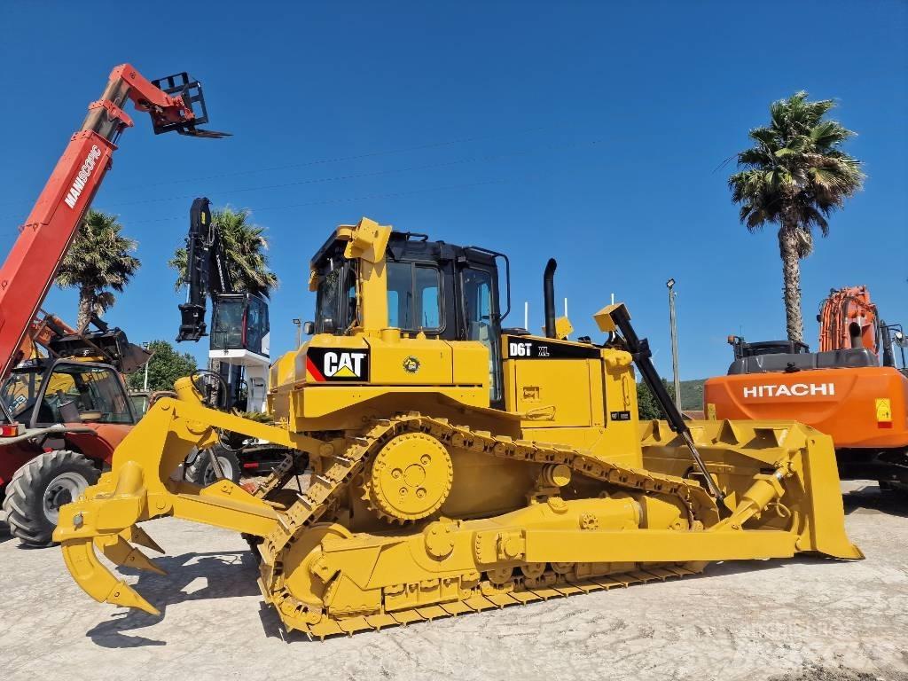 CAT D 6 T XL lánctalpas dózerek