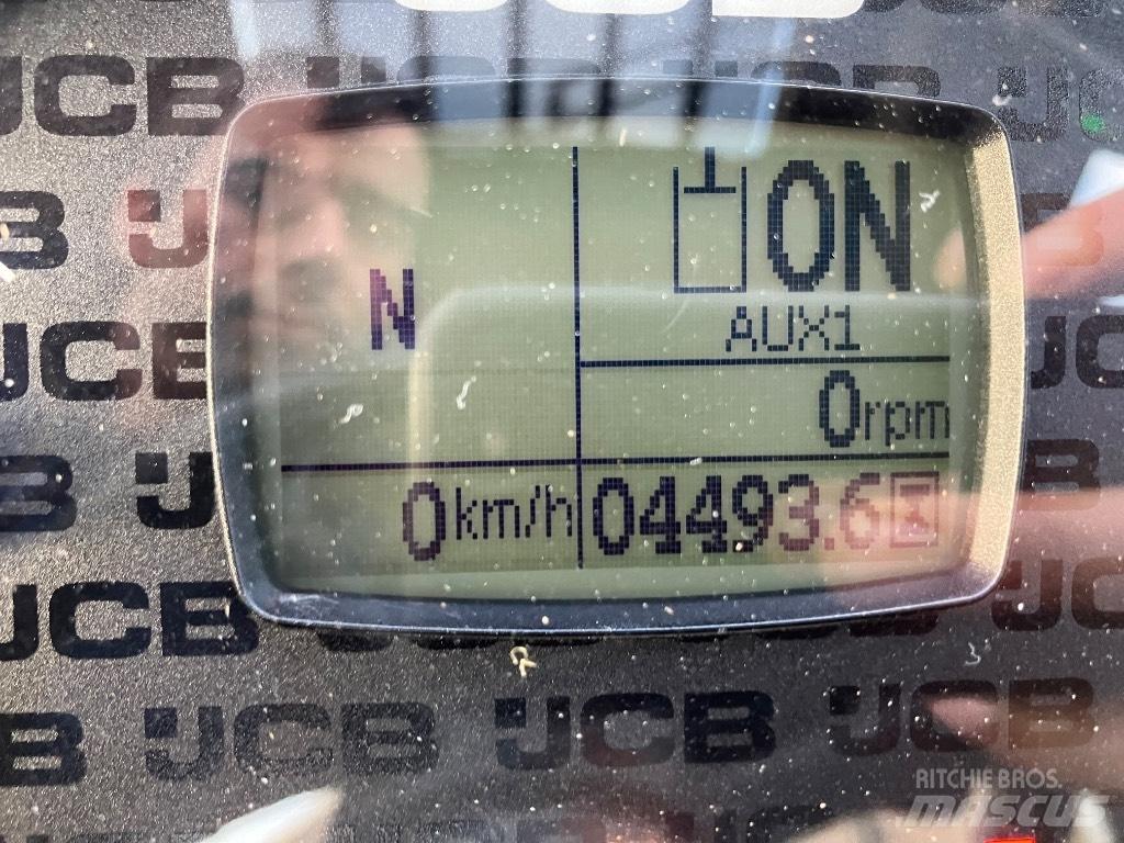 JCB TM220 Agri Teleszkópos mezőgazdasági rakodók