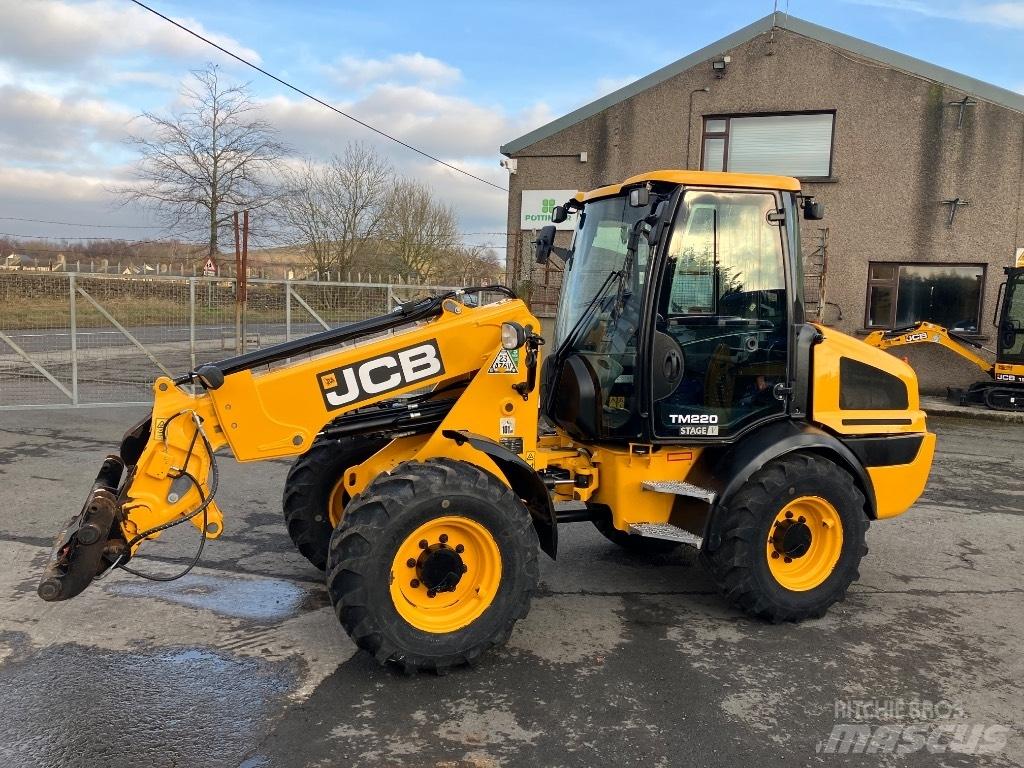 JCB TM220 Agri Teleszkópos mezőgazdasági rakodók