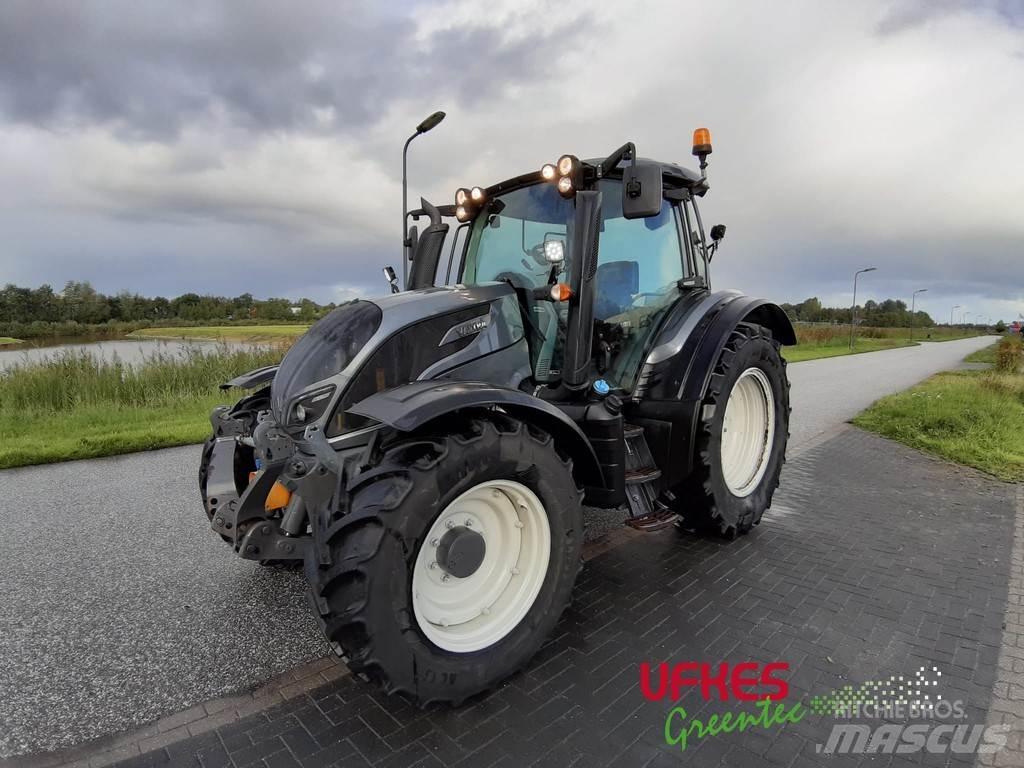 Valtra N134 Traktorok