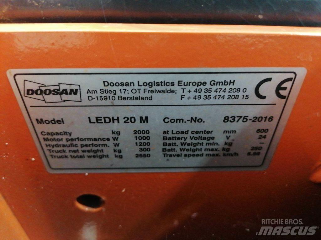 Doosan LEDH20M Alacsony emelőkocsi