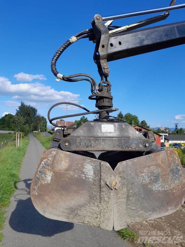 Fassi 130 Rakodó daruk