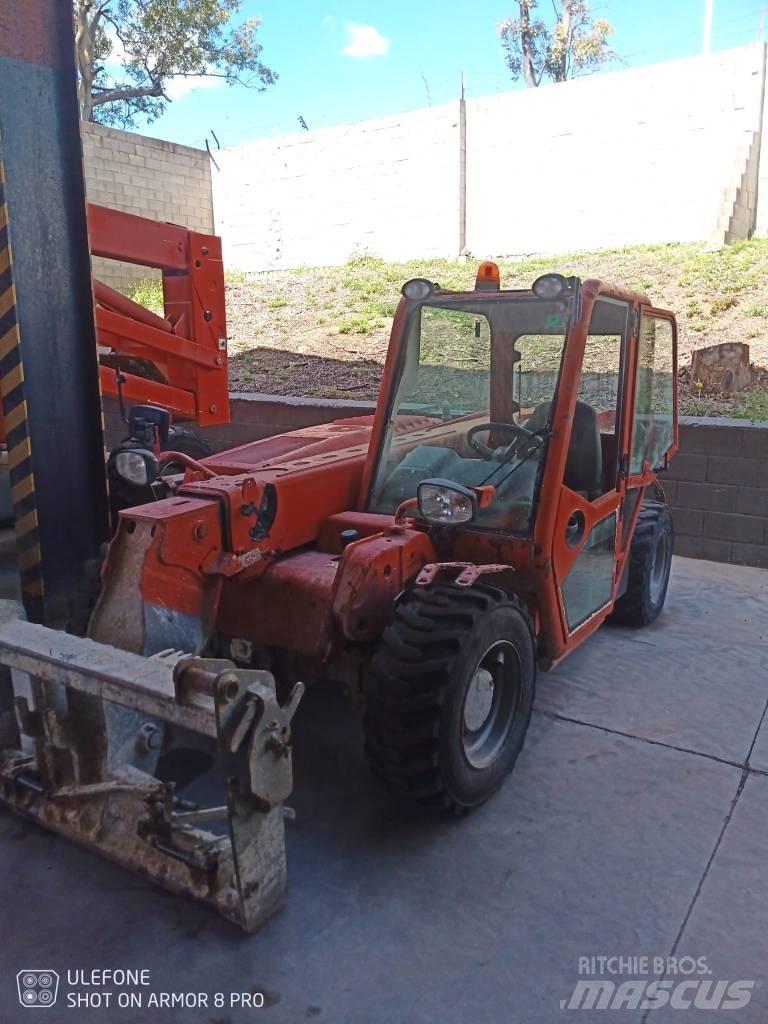 JCB 525-60 Teleszkópos rakodók