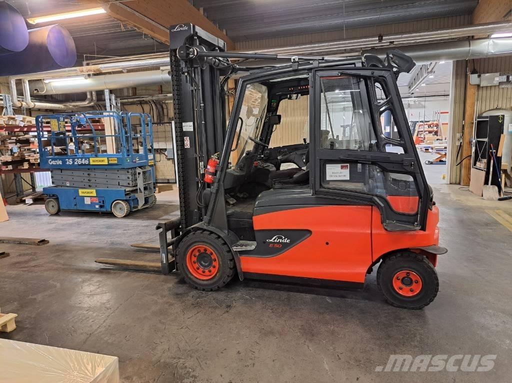 Linde E50HL-01 Elektromos targoncák