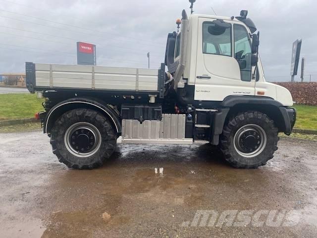 Mercedes-Benz UNIMOG Billenő teherautók