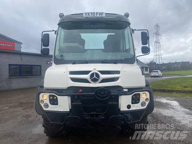 Mercedes-Benz UNIMOG Billenő teherautók
