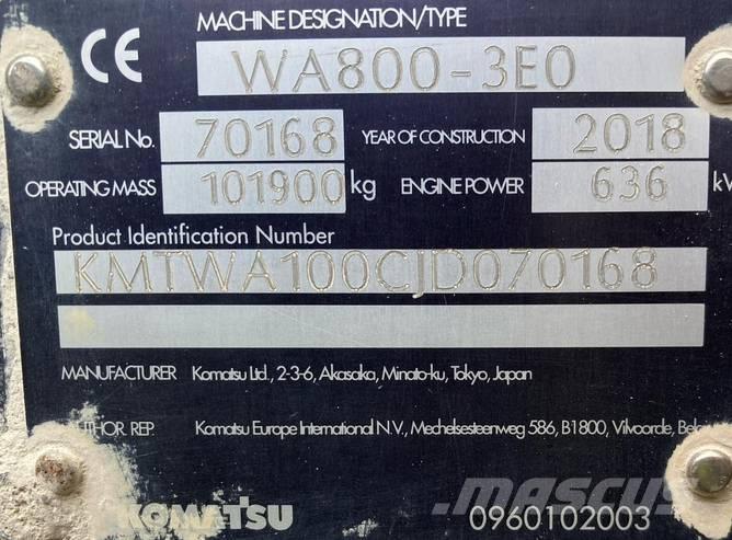 Komatsu WA 800-3 Gumikerekes homlokrakodók
