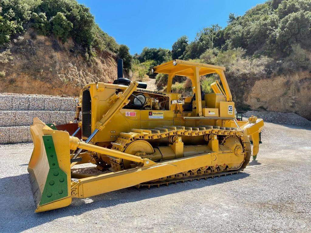 CAT D 9 G lánctalpas dózerek
