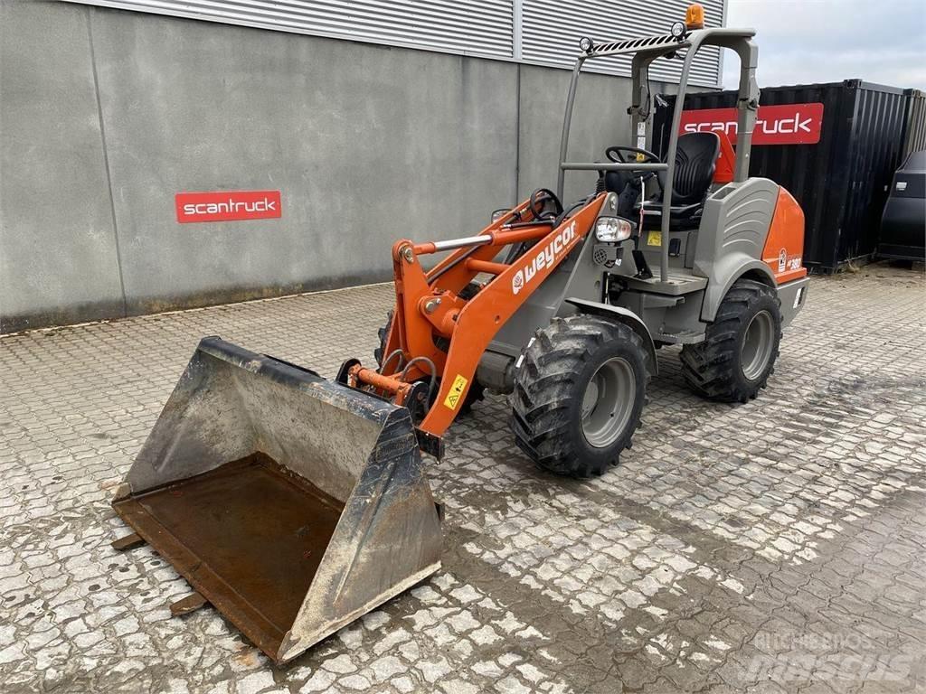 Weycor AR380 Agrar Univerzális rakodók
