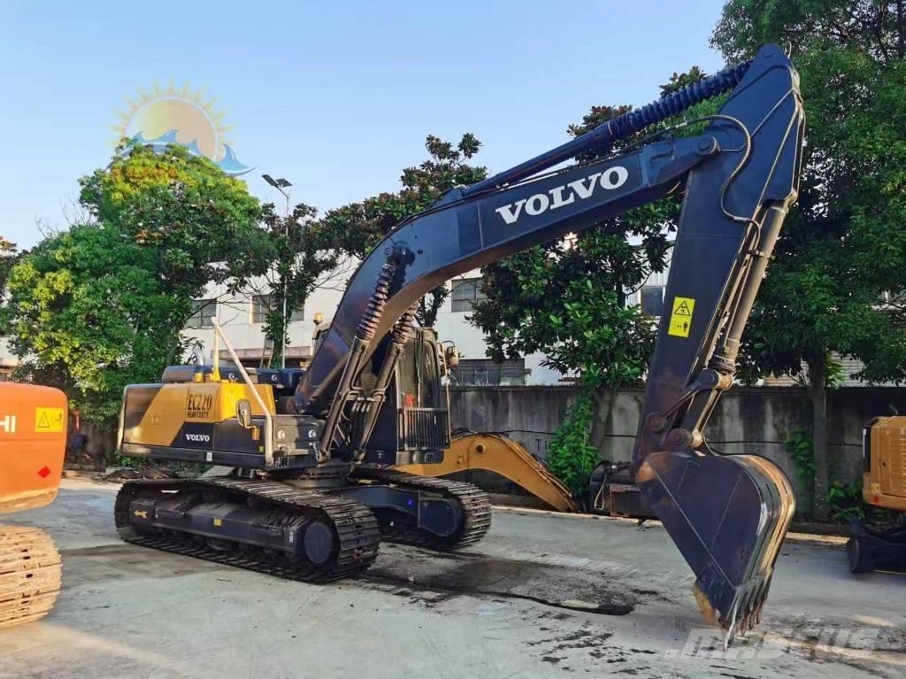 Volvo EC 220 Lánctalpas kotrók