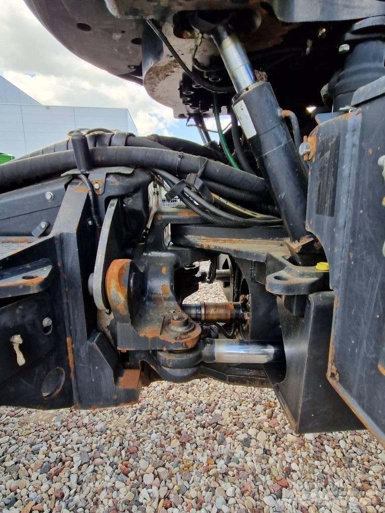 John Deere 1270E Betakarítók