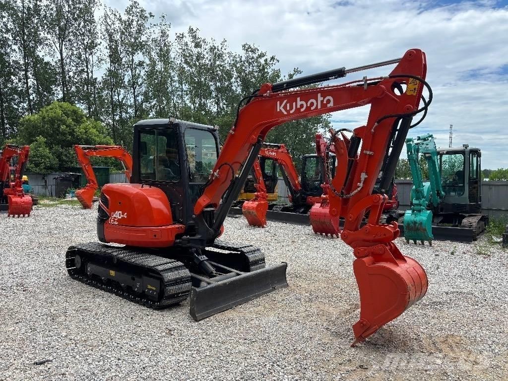Kubota U40 Mini kotrók < 7t