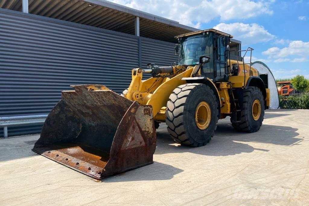 CAT 966MXE Gumikerekes homlokrakodók