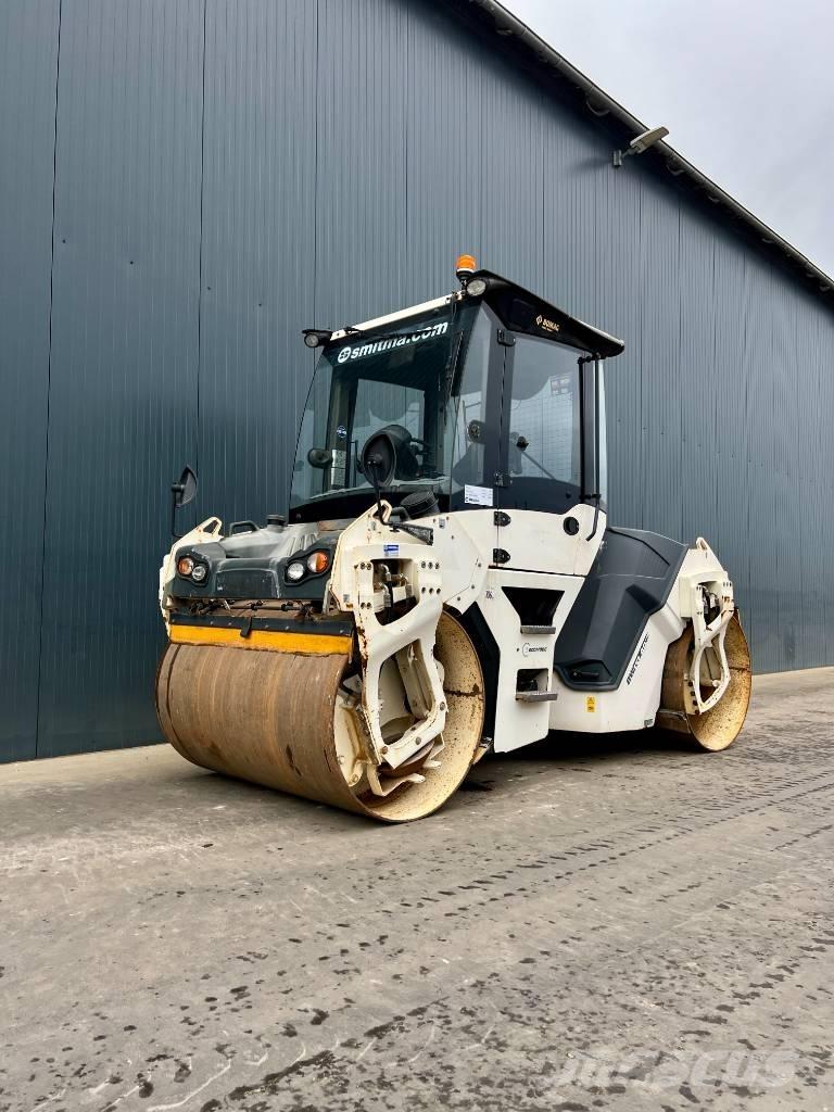Bomag BW151AD-5 Ikerdobos hengerek