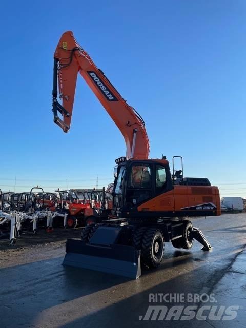Doosan DX210W-7 Gumikerekes kotrók