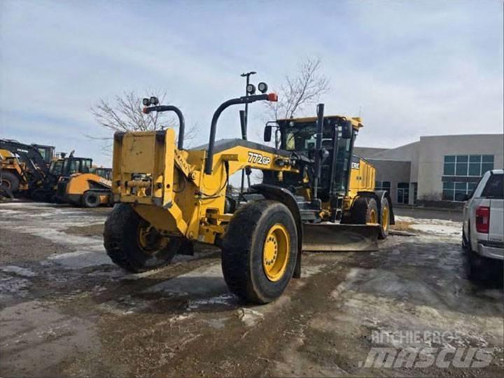 John Deere 772GP Gréderek