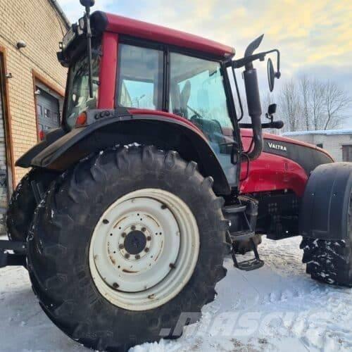 Valtra T 191 HiTech Traktorok