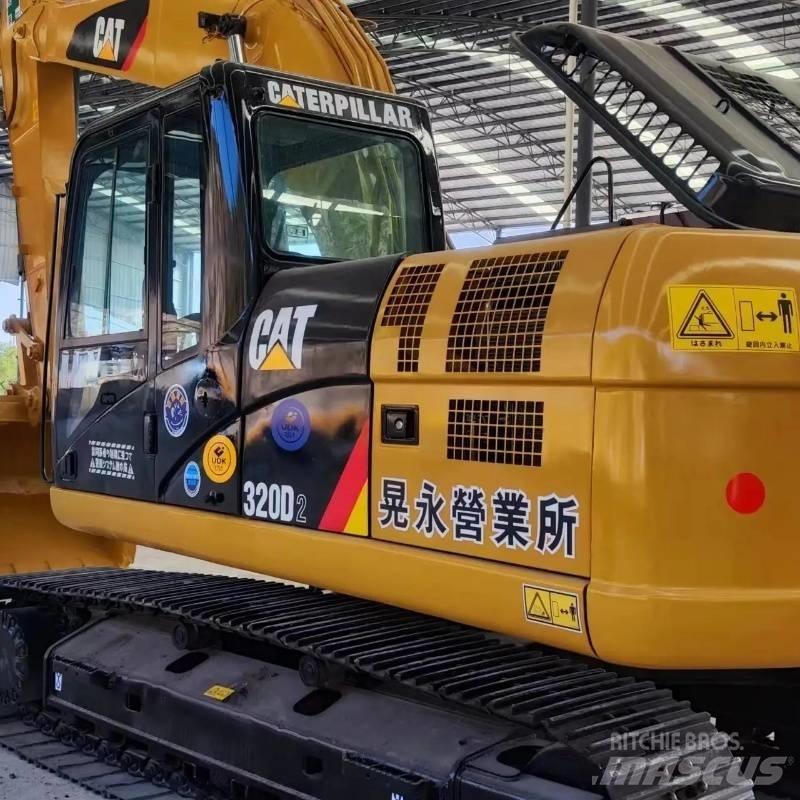 CAT 320D Lánctalpas kotrók