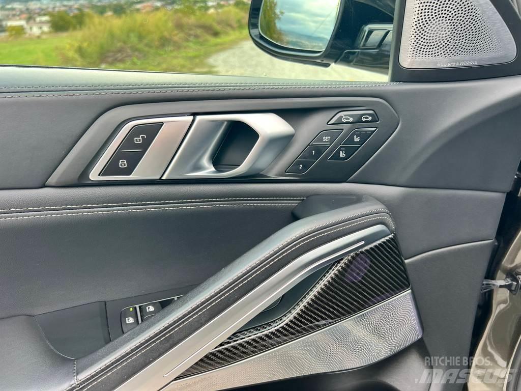 BMW X6 X6M50D Kistehergépjárművek