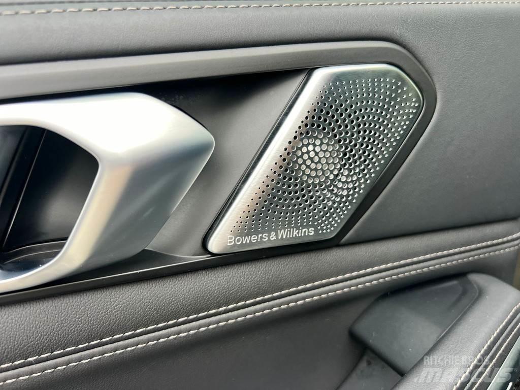 BMW X6 X6M50D Kistehergépjárművek