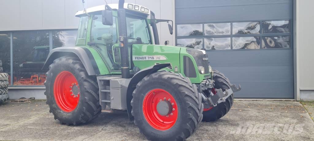 Fendt 718 Vario TMS Traktorok