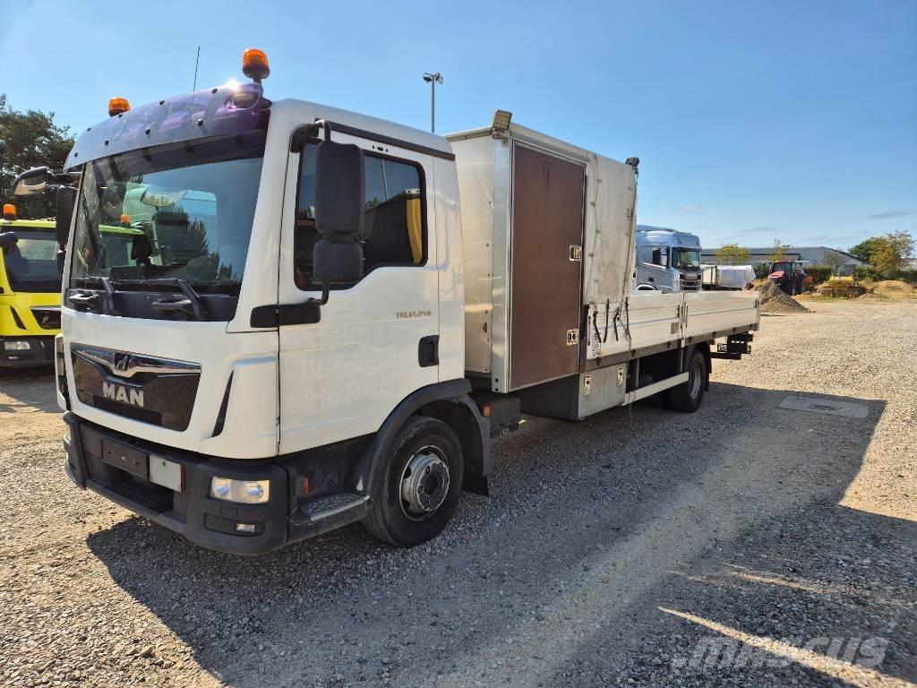 MAN TGL 12.250 Platós / Ponyvás teherautók
