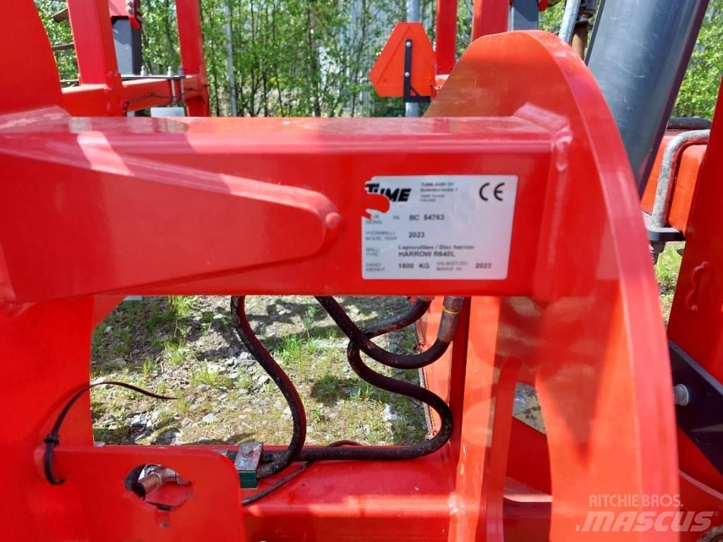 Tume R 640L Borona