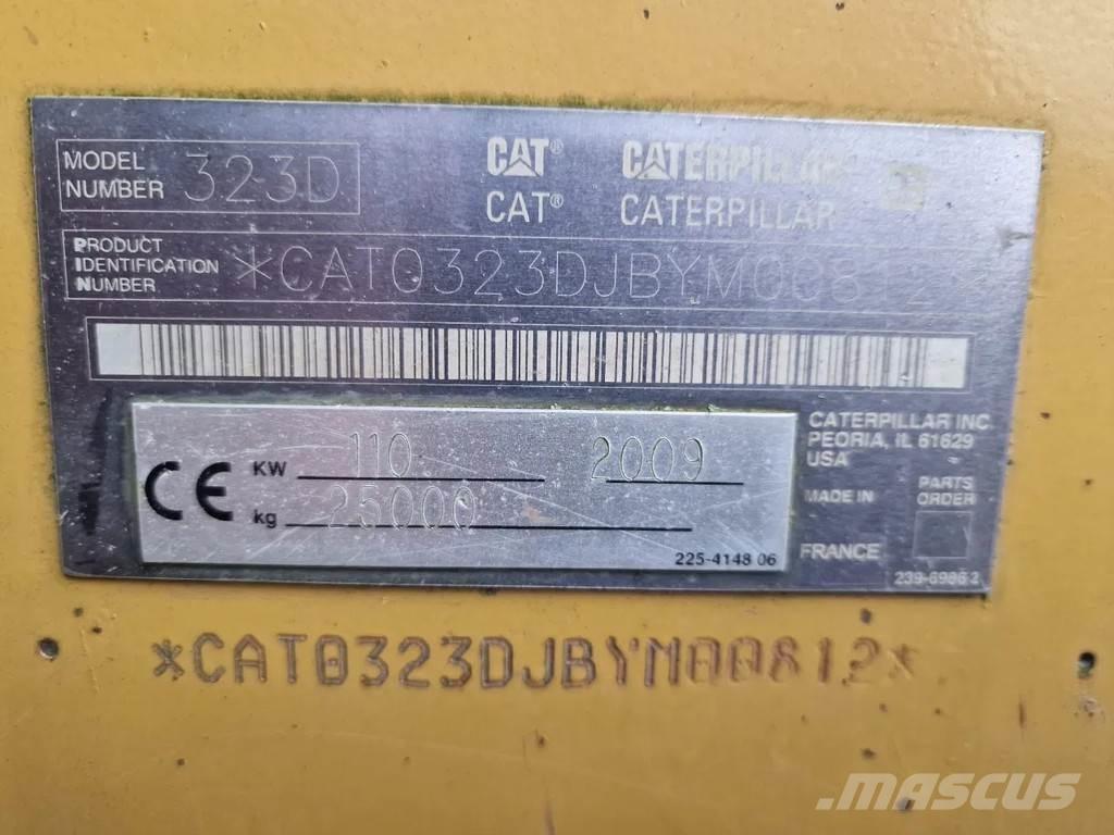 CAT 323d Lánctalpas kotrók