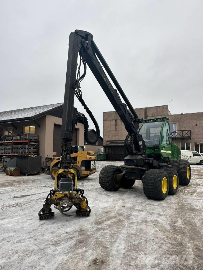 John Deere 1070 D Betakarítók