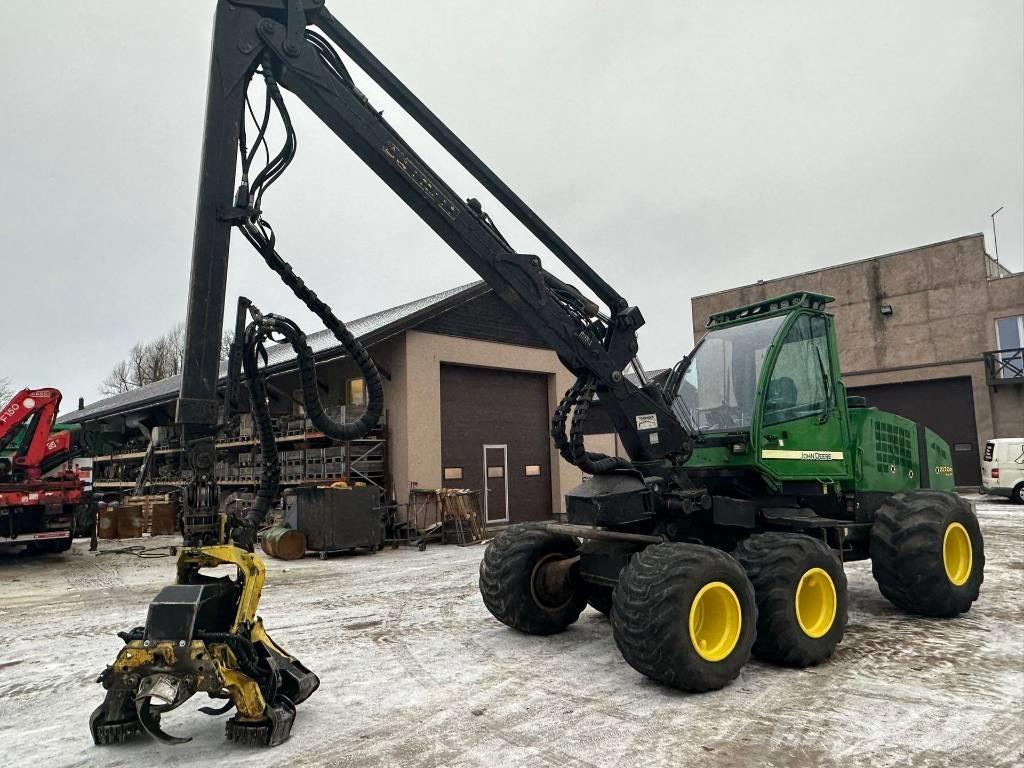 John Deere 1070 D Betakarítók