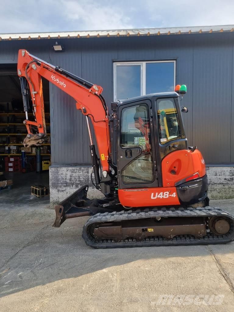 Kubota U48 Mini kotrók < 7t