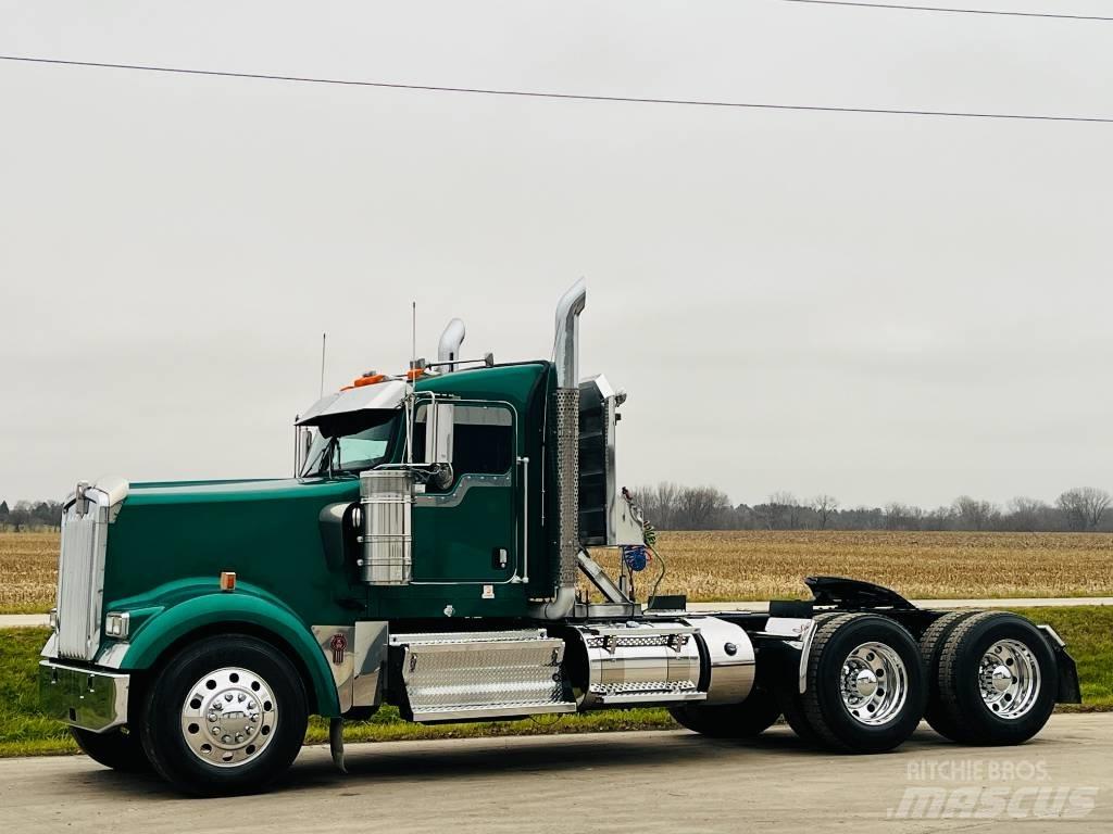 Kenworth W 900 Nyergesvontatók